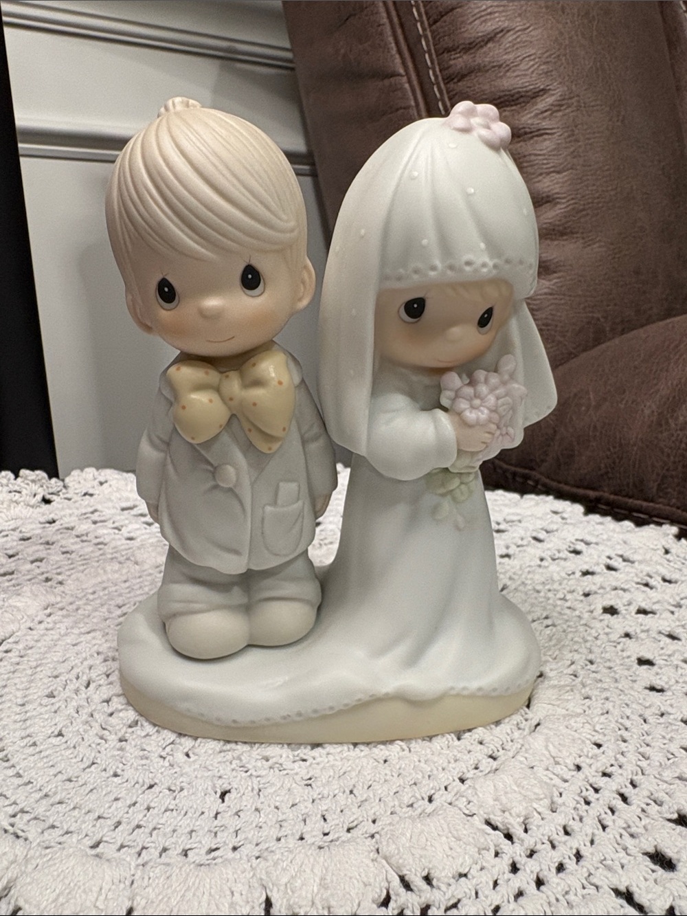 Wedding Precious Moments Couple Figurine: White, Gray, Cream & Pink